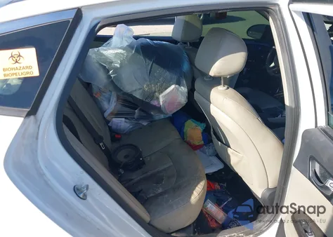 2016 Kia Optima Ex z USA, uszkodzony, nr VIN 5XXGU4L30GG075502